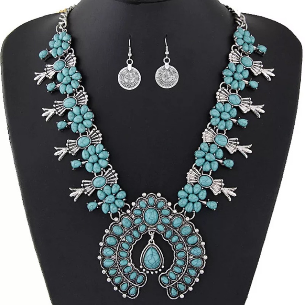Turquoise Bib Boho Necklace - Picture 3 of 5